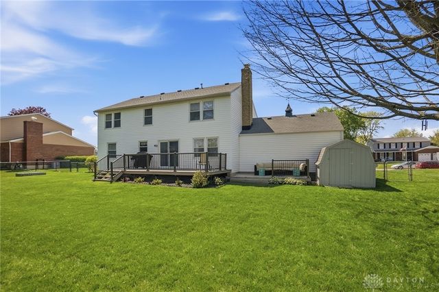 1810 Carlyle Drive, Piqua, OH 45356
