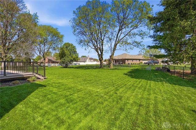1810 Carlyle Drive, Piqua, OH 45356
