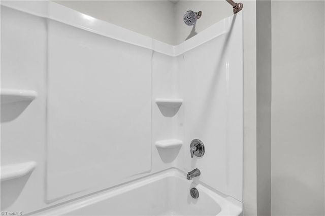 2923 Cullens Drive, Graham, NC 27253