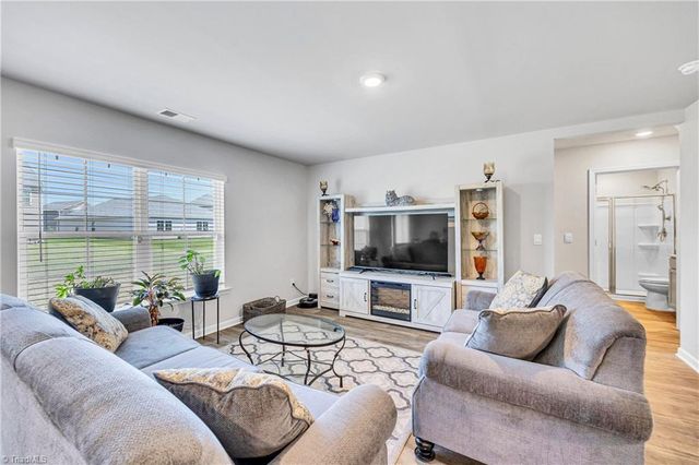 2923 Cullens Drive, Graham, NC 27253