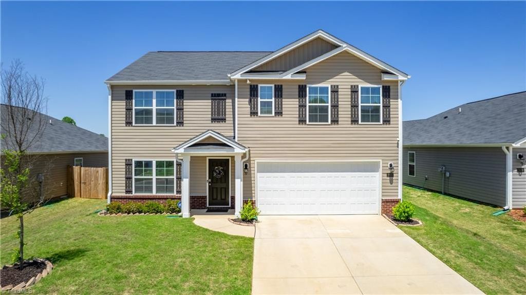 2923 Cullens Drive, Graham, NC 27253