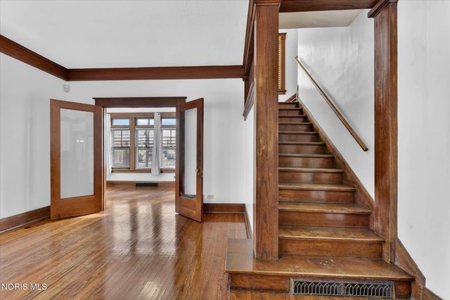 2048 Joffre Avenue, Toledo, OH 43607