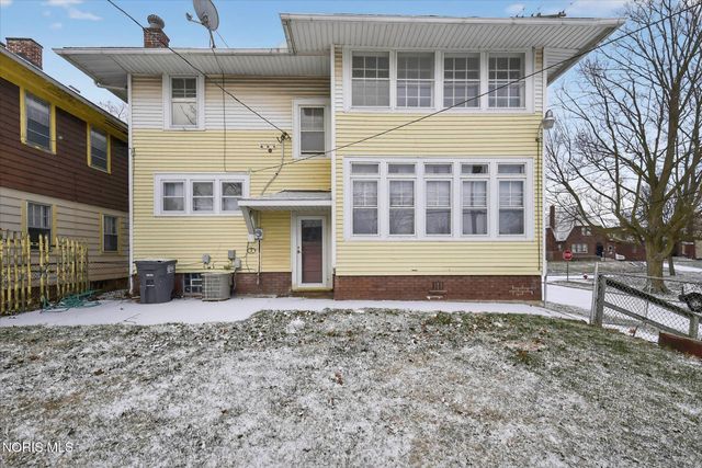 2048 Joffre Avenue, Toledo, OH 43607