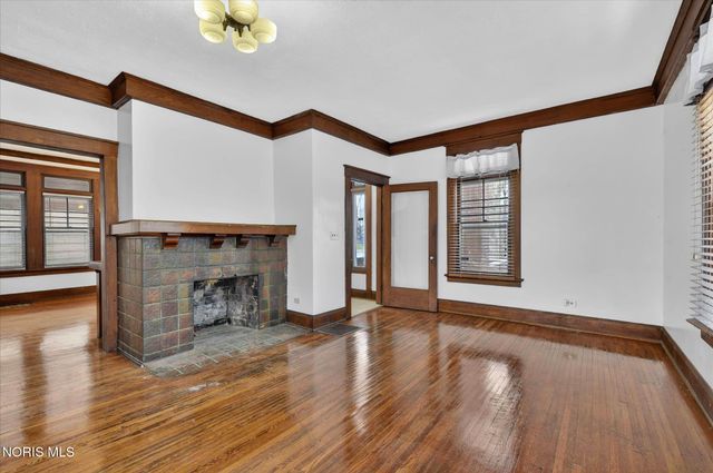 2048 Joffre Avenue, Toledo, OH 43607