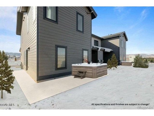 121 Granby Meadow Dr, Granby, CO 80446