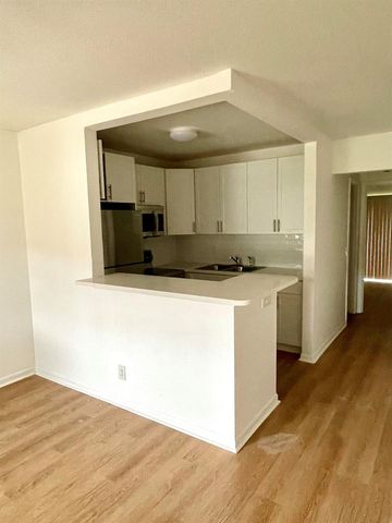203 Easthampton I, West Palm Beach, FL 33417