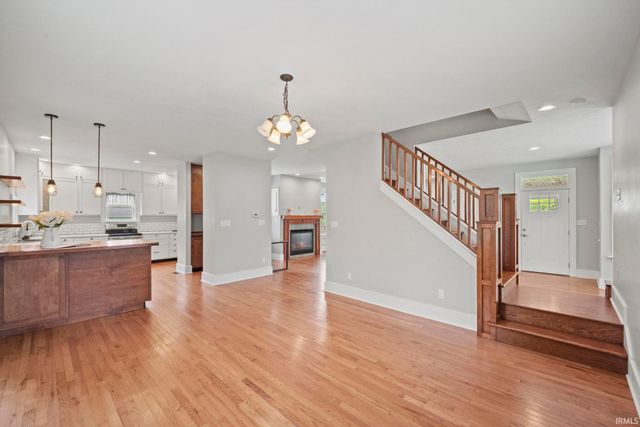 503 W Jackson Street, Mulberry, IN 46058