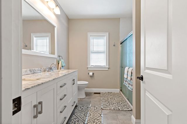 618 Bourne Rd, Plymouth, MA 02360
