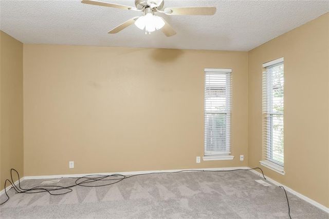 6807 Cricket Canyon Road, Oklahoma City, OK 73162