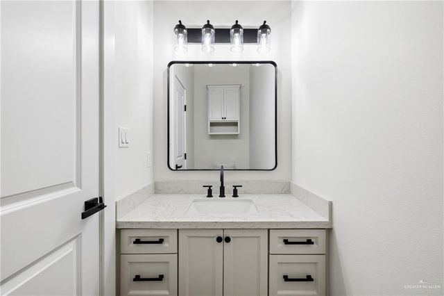 5004 Duke Avenue, Mcallen, TX 78504