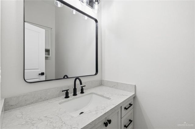 5004 Duke Avenue, Mcallen, TX 78504