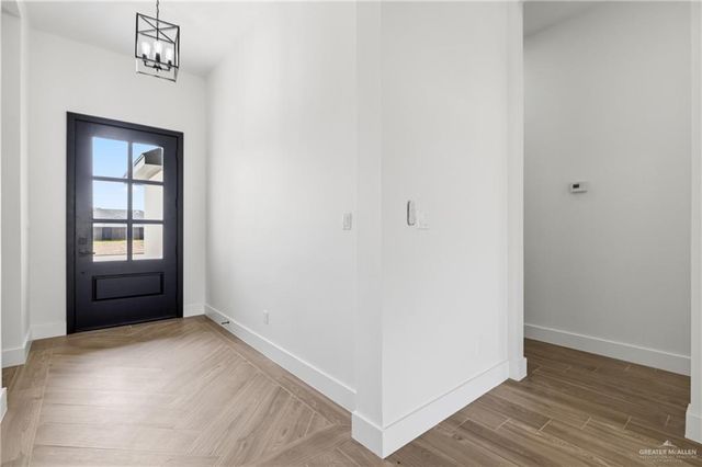 5004 Duke Avenue, Mcallen, TX 78504