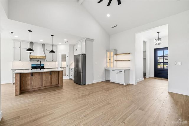 5004 Duke Avenue, Mcallen, TX 78504