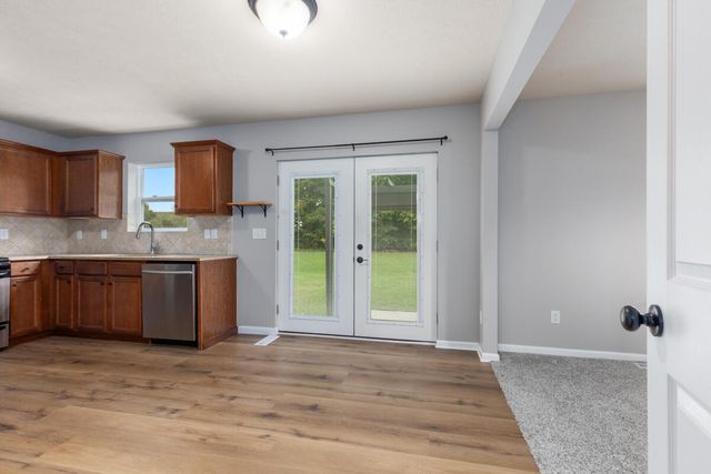 24537 Brownstone Boulevard, Antwerp Twp, MI 49071