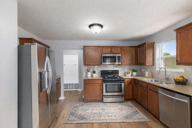 24537 Brownstone Boulevard, Antwerp Twp, MI 49071