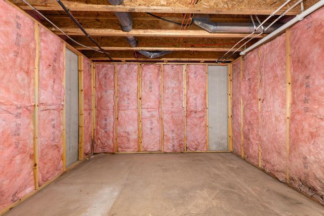 24537 Brownstone Boulevard, Antwerp Twp, MI 49071