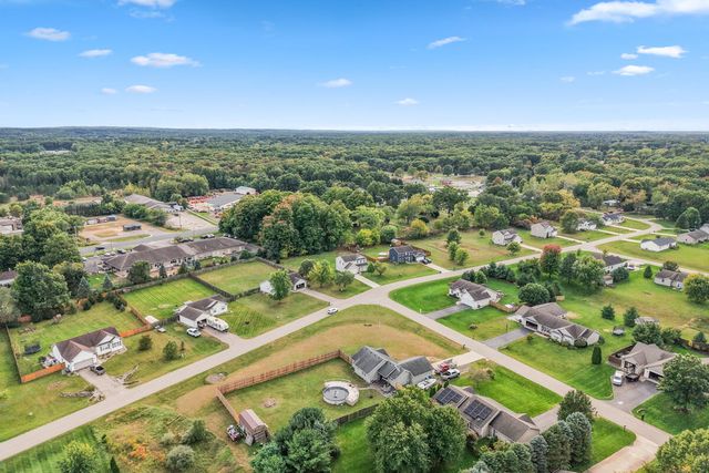 24537 Brownstone Boulevard, Antwerp Twp, MI 49071