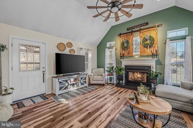 51 SHOAL CREEK CT, Martinsburg, WV 25405