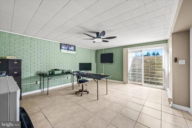 51 SHOAL CREEK CT, Martinsburg, WV 25405