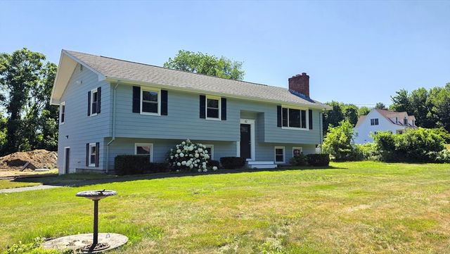 62 Millville Rd, Mendon, MA 01756