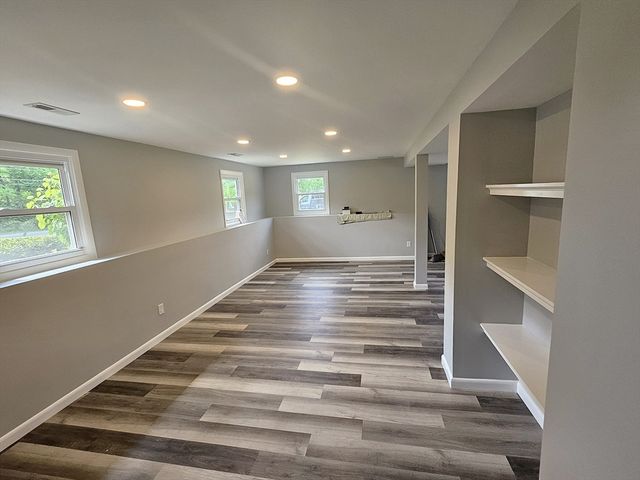 62 Millville Rd, Mendon, MA 01756