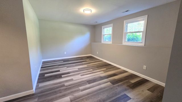 62 Millville Rd, Mendon, MA 01756