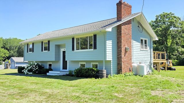 62 Millville Rd, Mendon, MA 01756