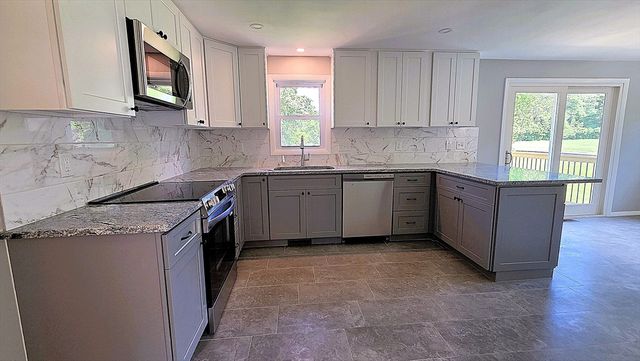 62 Millville Rd, Mendon, MA 01756