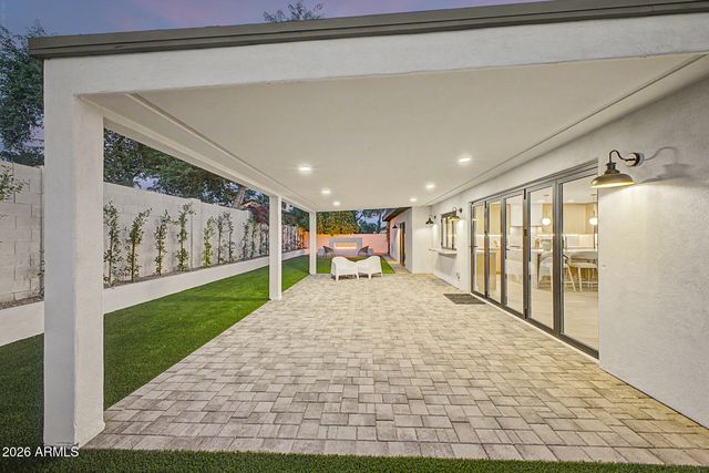 5110 E LE MARCHE Avenue, Scottsdale, AZ 85254