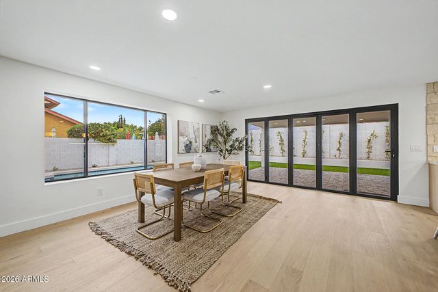 5110 E LE MARCHE Avenue, Scottsdale, AZ 85254