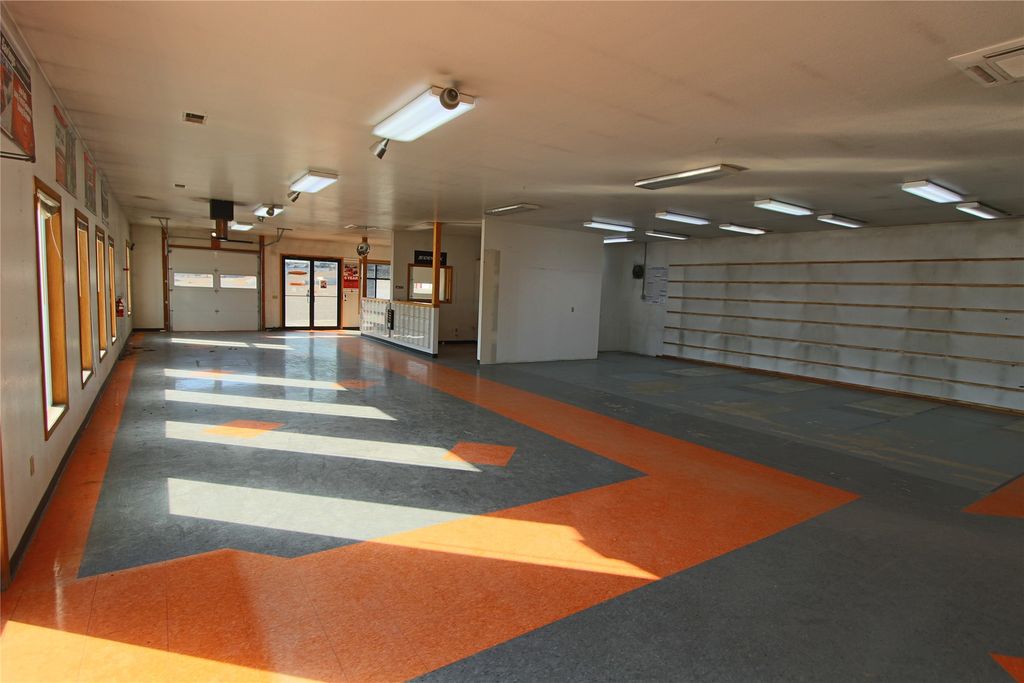 2765 Us Highway 2 W, Kalispell, MT 59901 photo 27