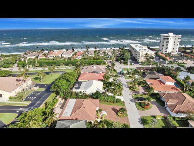 451 N LYRA Circle, Juno Beach, FL 33408