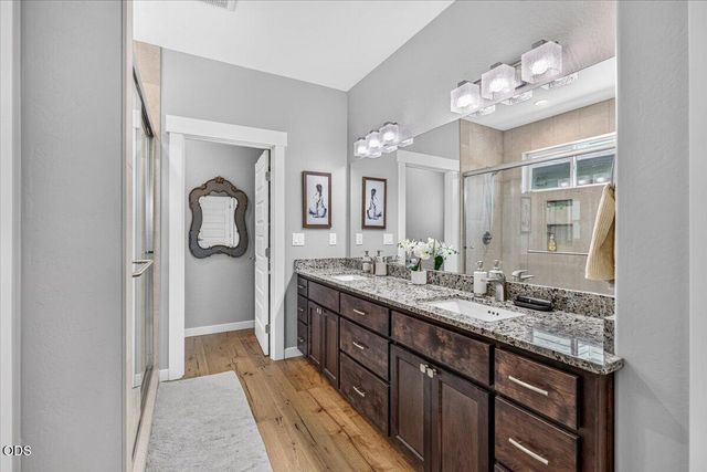 232 Willow Springs Drive, Talent, OR 97540