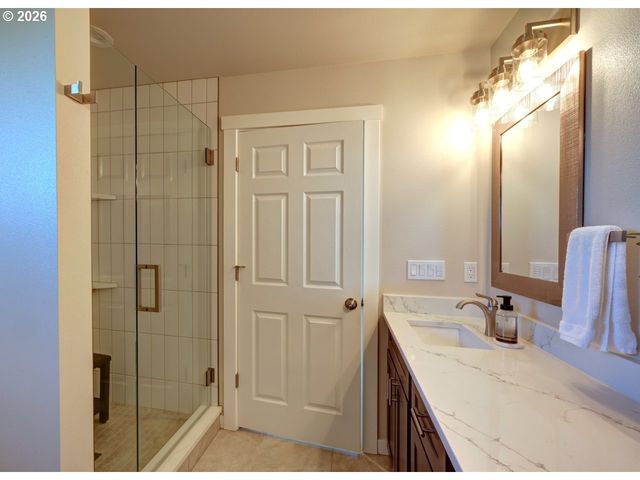 35692 BELLA RIDGE Loop, Astoria, OR 97103