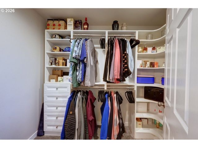 35692 BELLA RIDGE Loop, Astoria, OR 97103