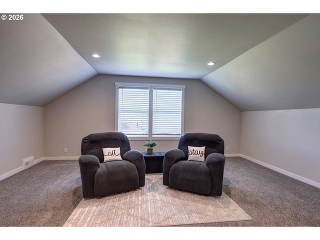 35692 BELLA RIDGE Loop, Astoria, OR 97103