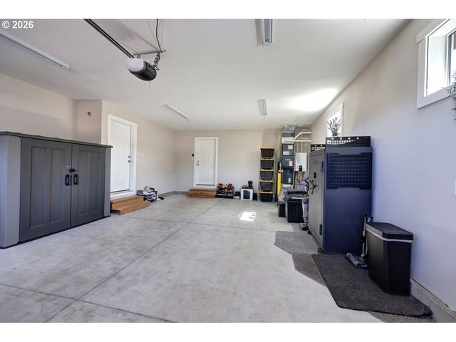 35692 BELLA RIDGE Loop, Astoria, OR 97103