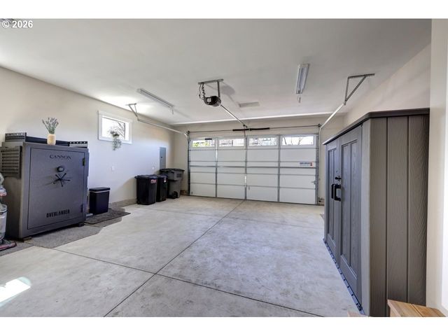 35692 BELLA RIDGE Loop, Astoria, OR 97103