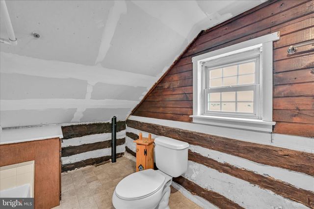 470 WEAVERTOWN RD, Myerstown, PA 17067