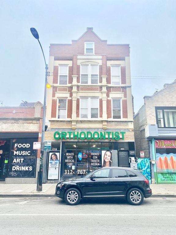 1719 W 18TH Street 3F, Chicago, IL 60608