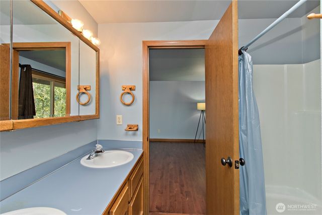 16811 423rd Place SE, North Bend, WA 98045