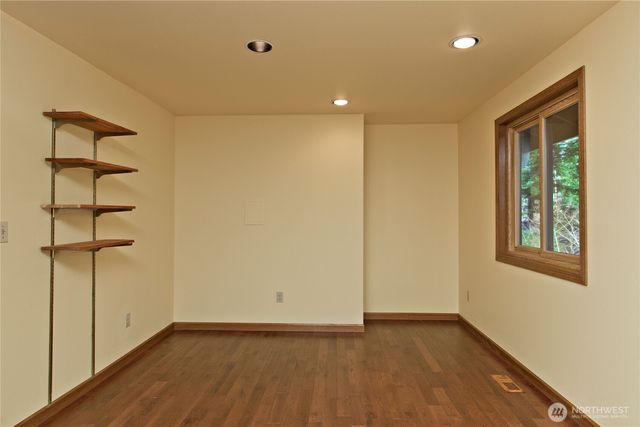 16811 423rd Place SE, North Bend, WA 98045