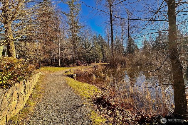 16811 423rd Place SE, North Bend, WA 98045