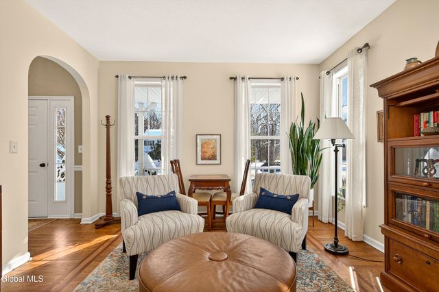 23 Marcel Road, Halfmoon, NY 12065