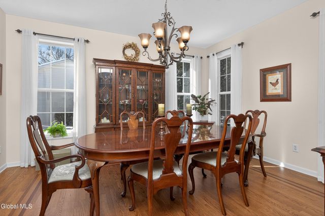 23 Marcel Road, Halfmoon, NY 12065