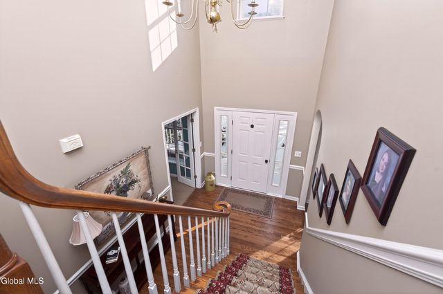 23 Marcel Road, Halfmoon, NY 12065