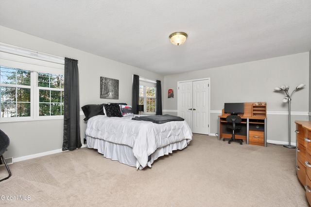 23 Marcel Road, Halfmoon, NY 12065