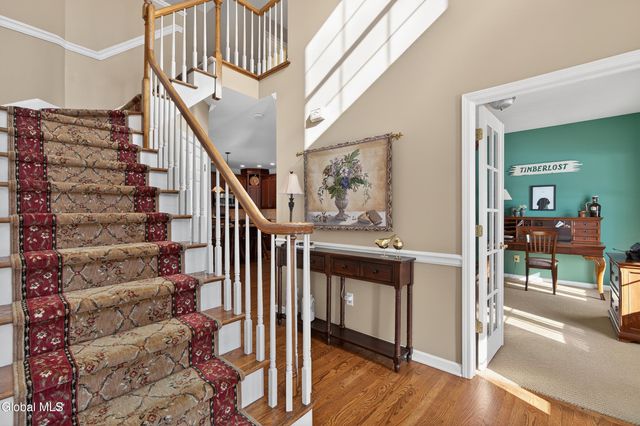 23 Marcel Road, Halfmoon, NY 12065