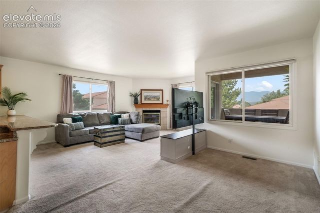92 Luxury Lane, Colorado Springs, CO 80921