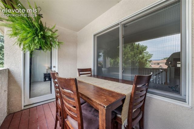 92 Luxury Lane, Colorado Springs, CO 80921